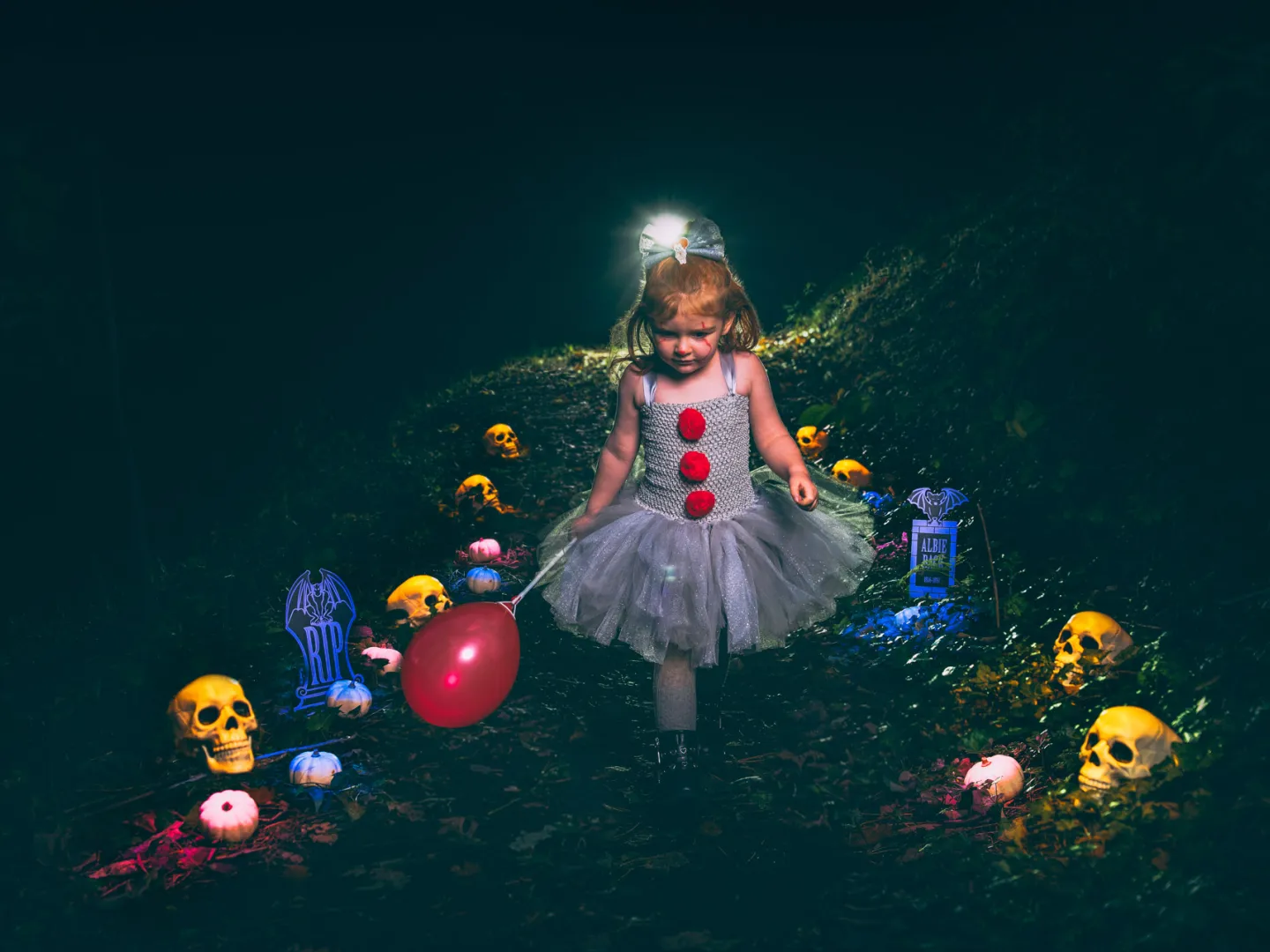 Young girl dressed as IT